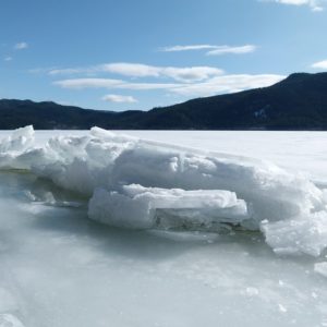 Lago, Hiero. Frío
