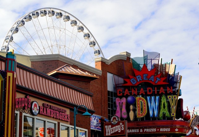 Clifton Hill, Niagara, Canadá, Estados Unidos
