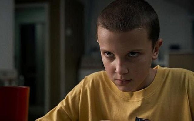 En la primera versión de "Stranger Things" Eleven tenía el poder de la clarividencia (Foto: Netflix)
