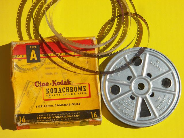 Rollo de película a color para cine Kodachrome.