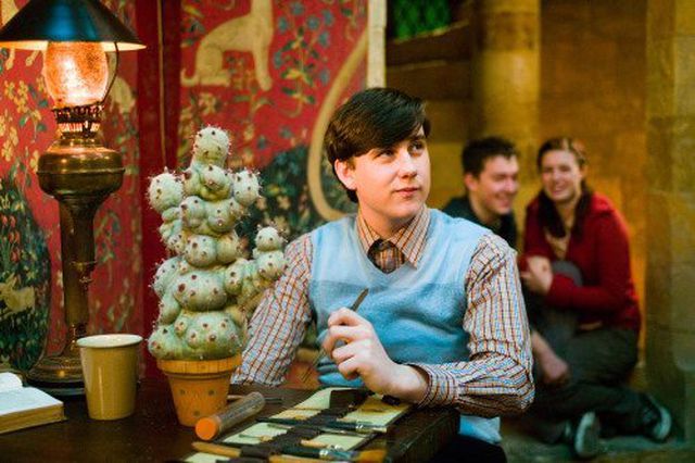 Neville finalmente se convierte en el maestro de herbología de Hogwarts (Foto: Warner Bros)